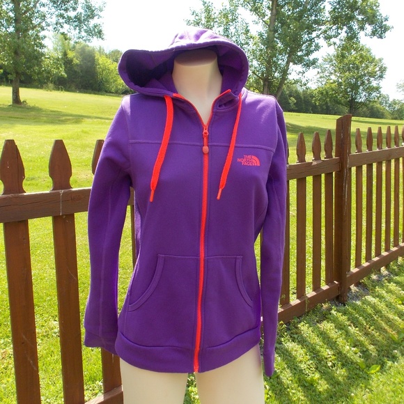 The North Face Jackets & Blazers - The North Face Full Zip Hoodie Size Small